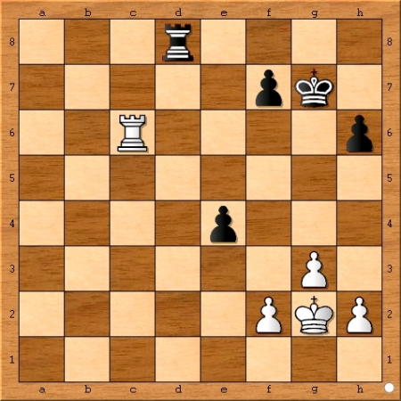The position after Magnus Carlsen plays 34... fxe4.