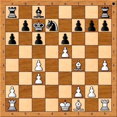 The position after Magnus Carlsen plays 13. h4.